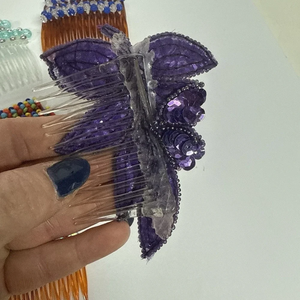 VTG Assortment Of Hair Clasps‎ And Combs Beaded Sequin
